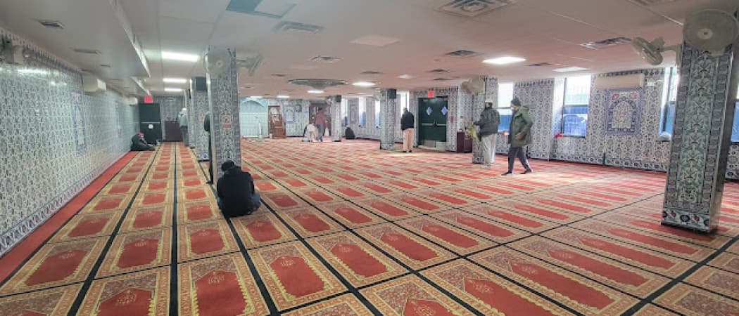Bangladesh Muslim Center mosque in Brooklyn, NY