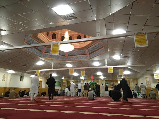 Madina Mosque & Islamic Centre