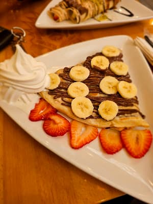 Bora Bora Café in Astoria
