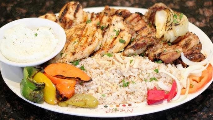 Mezza Café in Southfield