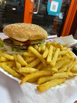 Chubby Burgers & Chicken in Astoria