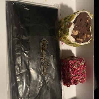 House of Chocolates & Candies