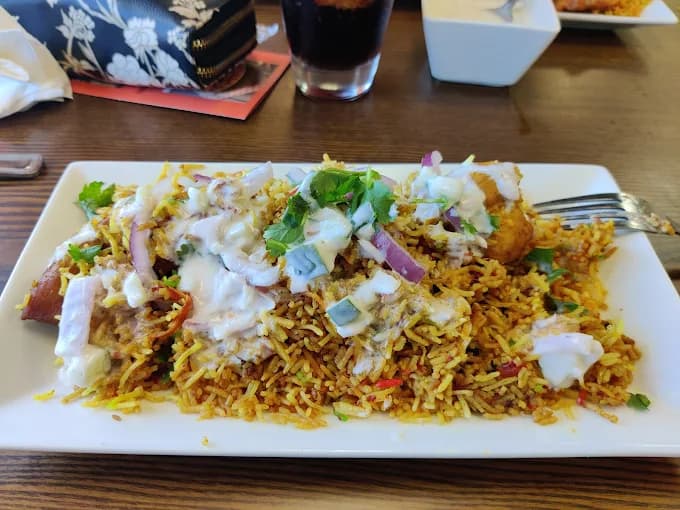 4 Sisters Kabob & Curry