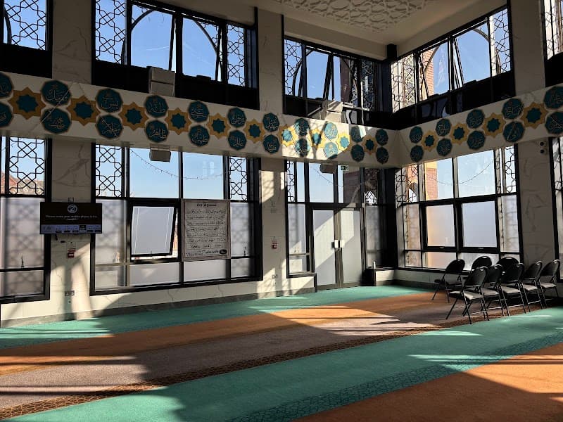 Anwaar ul Haramain Jame Masjid mosque in Manchester, North West