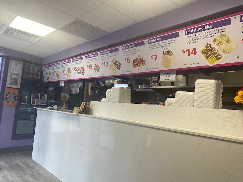 Lulu's Shawarma in Hamilton