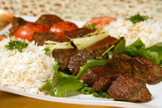 Sahara Restaurant & Grill in Oak Park