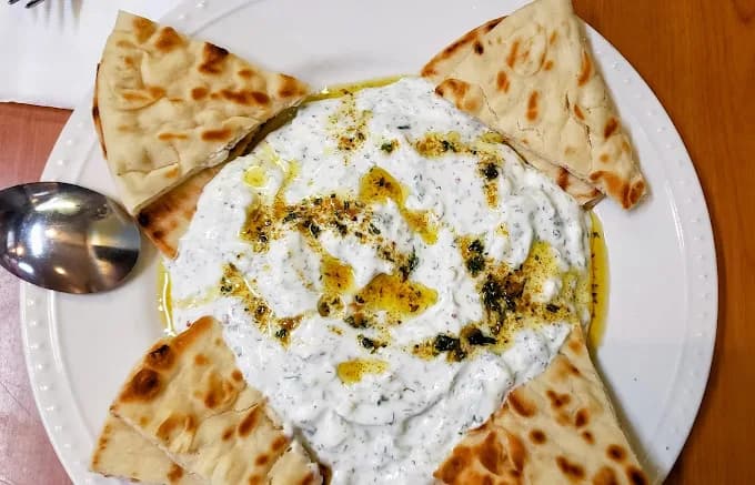 Cal Gyros Mediterranean