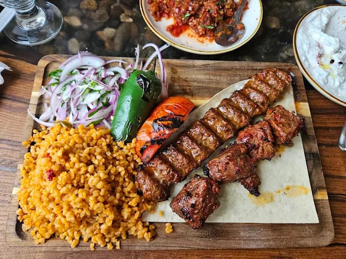 Istanbul Café & Restaurant