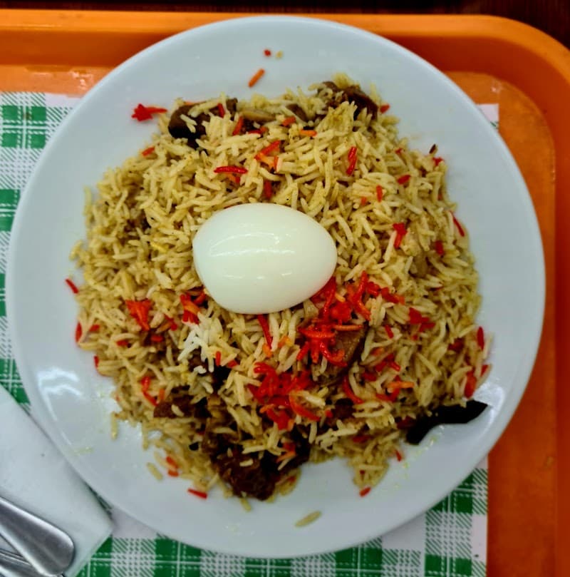 Termini Halaal Food in Rome