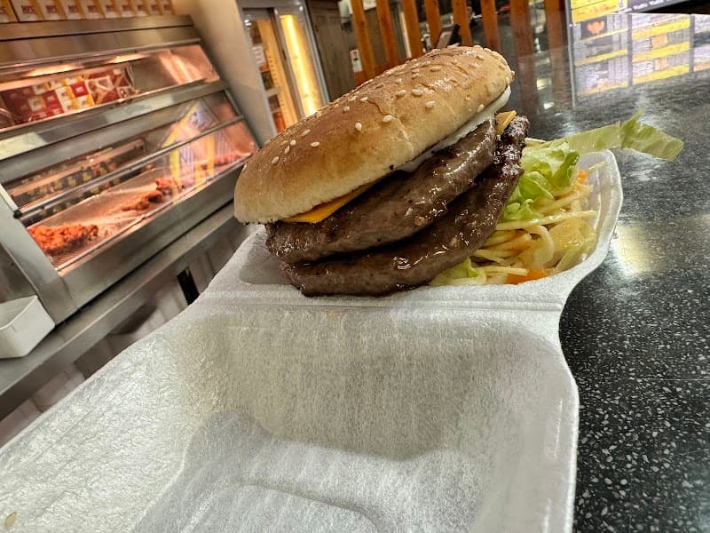 Viallis Fast Food in Royal Leamington Spa