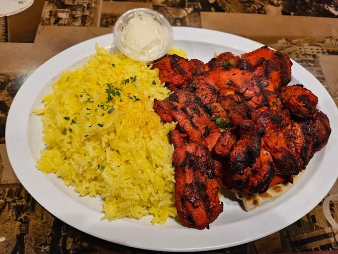 Wally's Falafel & Hummus in Minneapolis