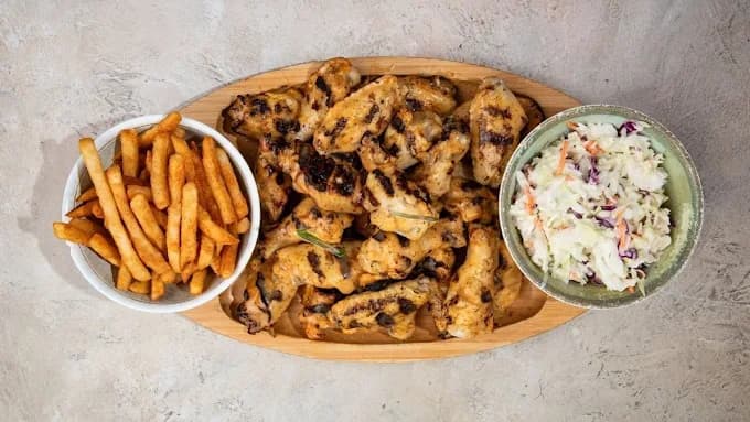 Tribos Peri Peri in Saddle Brook