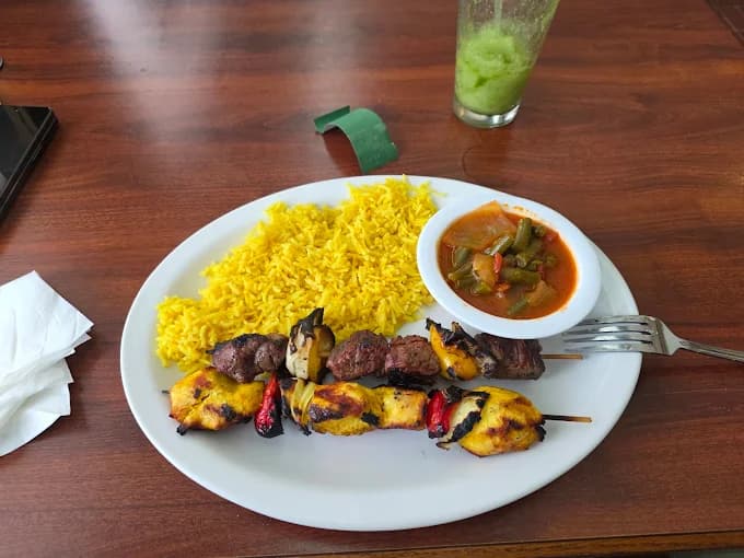 Sawa Restaurant & Grill