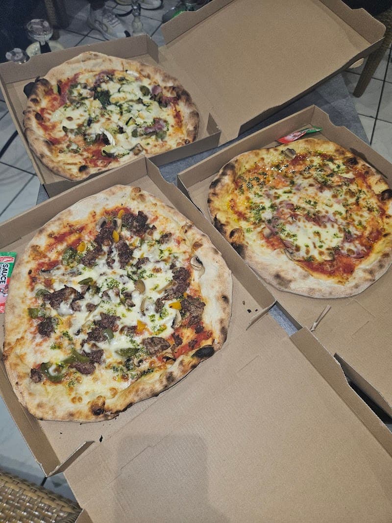 Just Pizza in Nice
