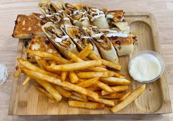 Supreme Shawarma in Chandler
