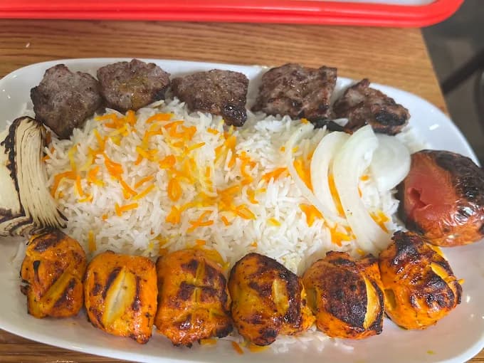 Z Burger & Maman Joon