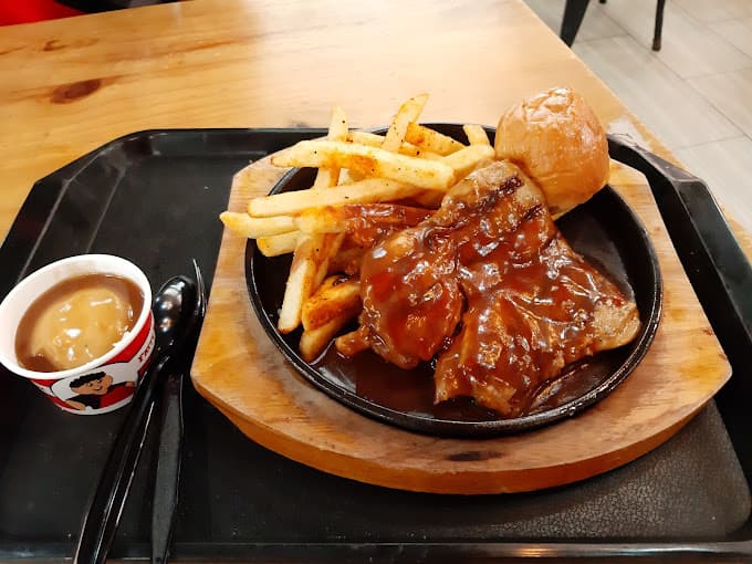 Photo of Fatty Bom Bom Sizzle