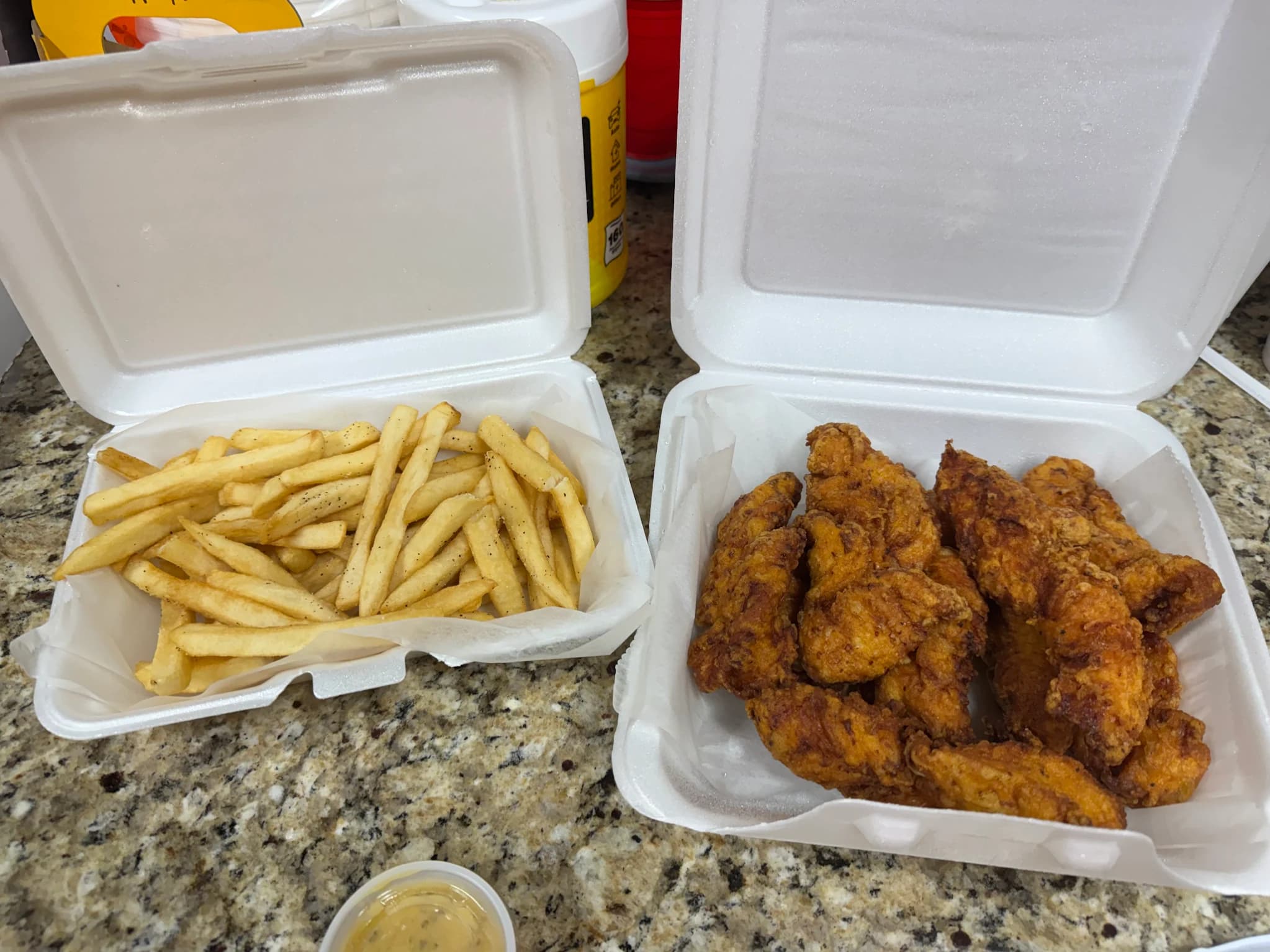 Grubby’s Chicken & Pizza