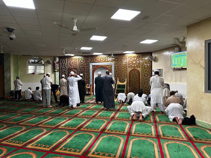 Eshaat Ul Islam Mosque