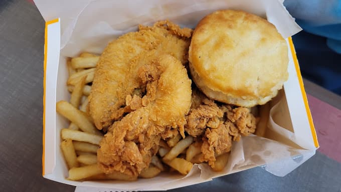 Tex's Chicken & Burgers