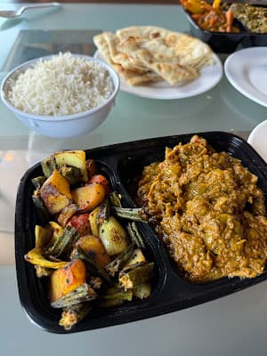 Calcutta Wrap & Roll