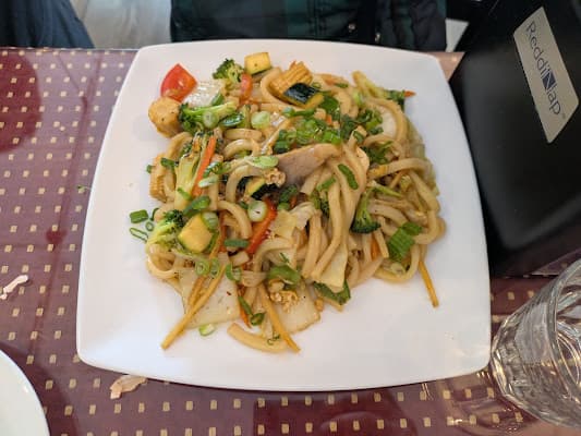 Roma Thai & Burmese Cuisine