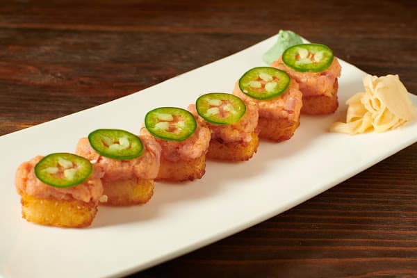 Jade Eatery & Lounge