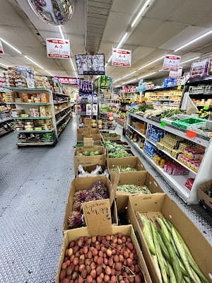 Bangla Nagar Supermarket