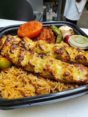 Helmand Kabobi Café