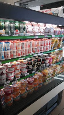 JFK Airport Travel Plaza