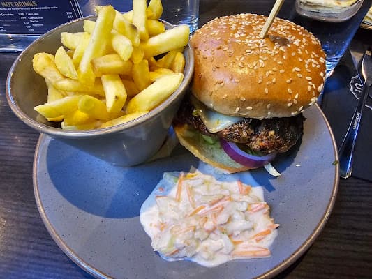 Coco's Grill House & Desserts