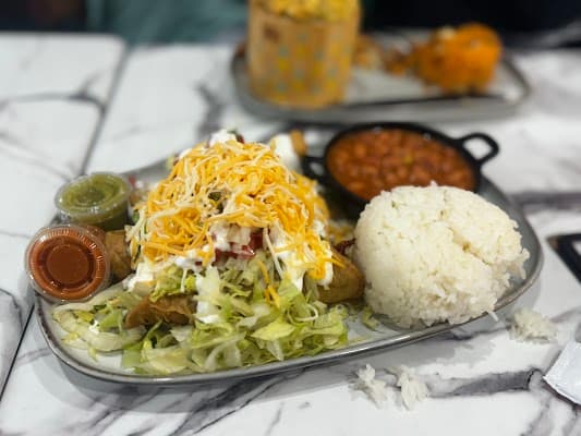 Sazones Fresh Latín Cuisine