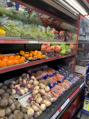 Mahalat Al-Quds Town & Country Market