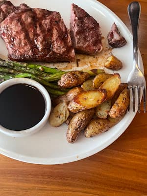 Americana Kitchen & Bar