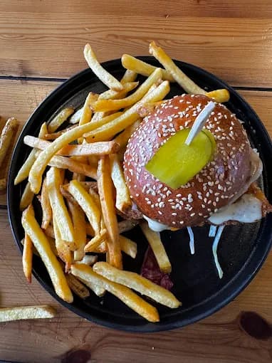 Photo of Band of Burgers