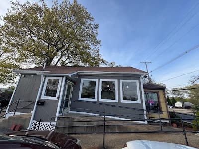 Photo of Mandeez Deli & Restaurant