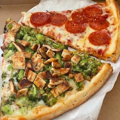 Photo of Gaby's Pizza