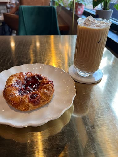 Photo of Complimentary Café