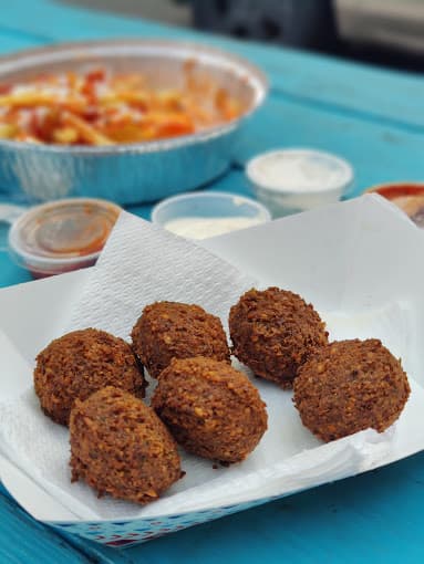 Photo of Ali Gyro Halal